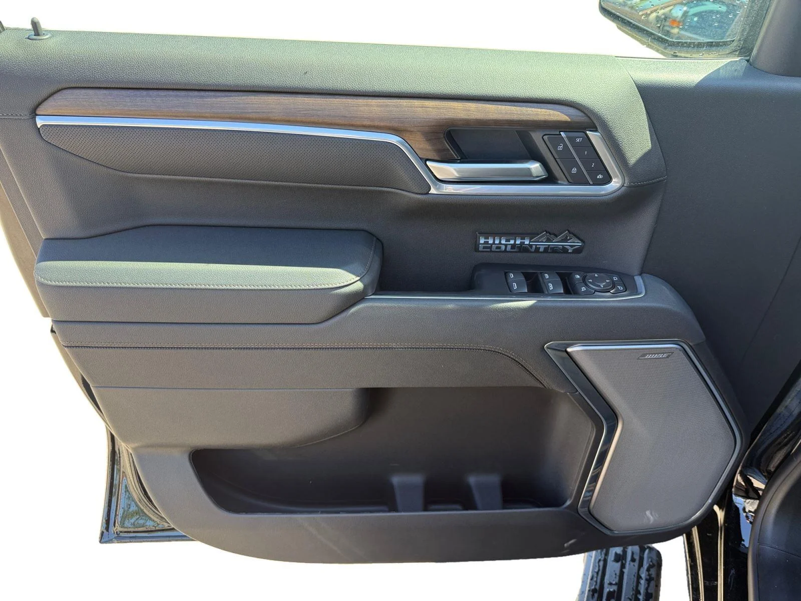 2026 Chevrolet Silverado 1500 High Country - Photo 9