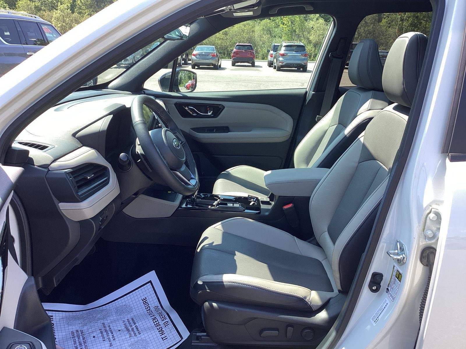Used 2026 Crystal White Pearl Subaru Limited image 15