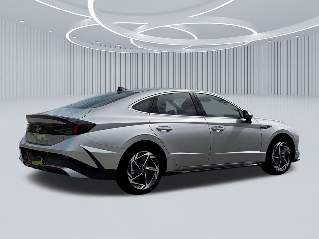 New 2026 Silver Hyundai SEL Sport image 8