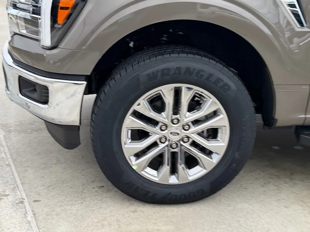 New 2026 Marsh Gray Ford Lariat® image 4