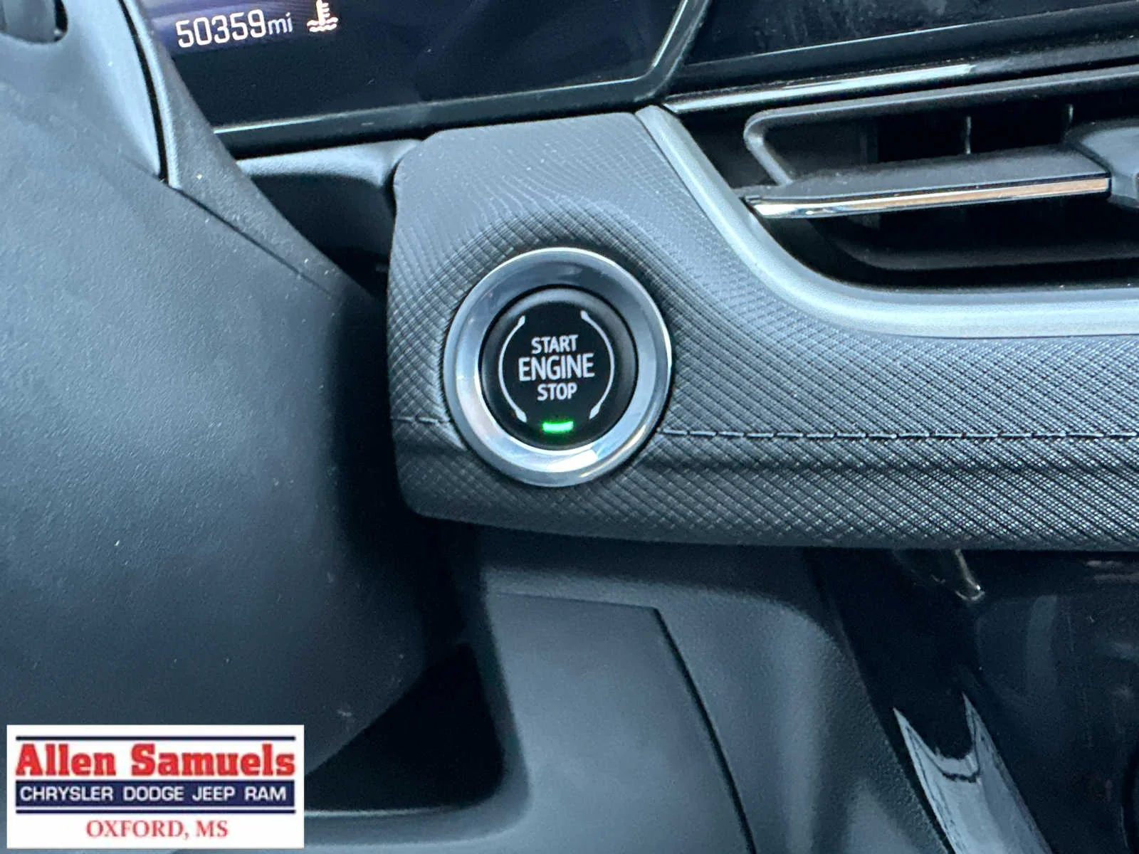 Used 2025 Mosaic Black Metallic Chevrolet LT image 14