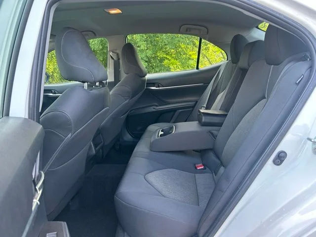 Used 2023 White Toyota LE image 25