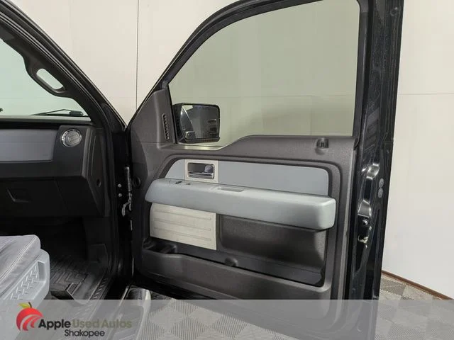 Used 2011 Black Ford XLT image 28