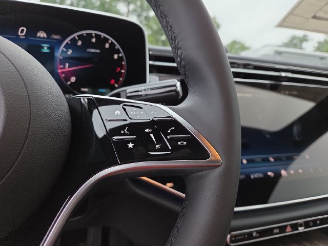 New 2027 Graphite Grey Metallic Mercedes-Benz E450 image 18