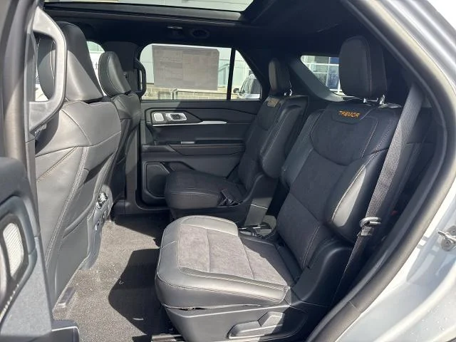 New 2026 Space White Metallic Ford Tremor® image 83