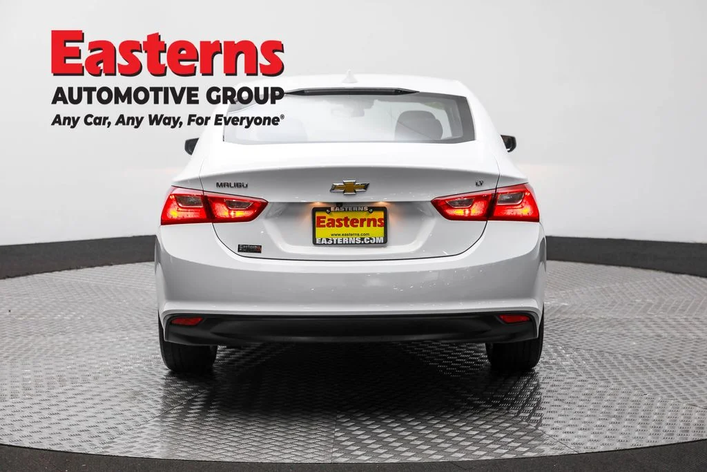 Used 2023 White Chevrolet LT image 6