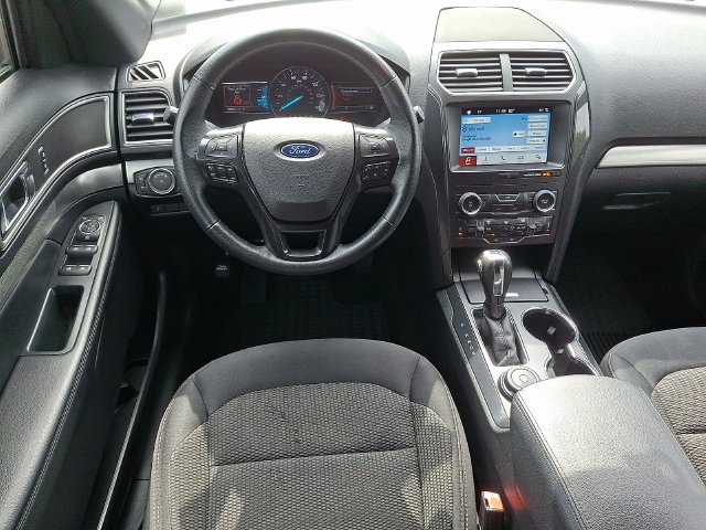 Used 2019 Gray Ford XLT image 12
