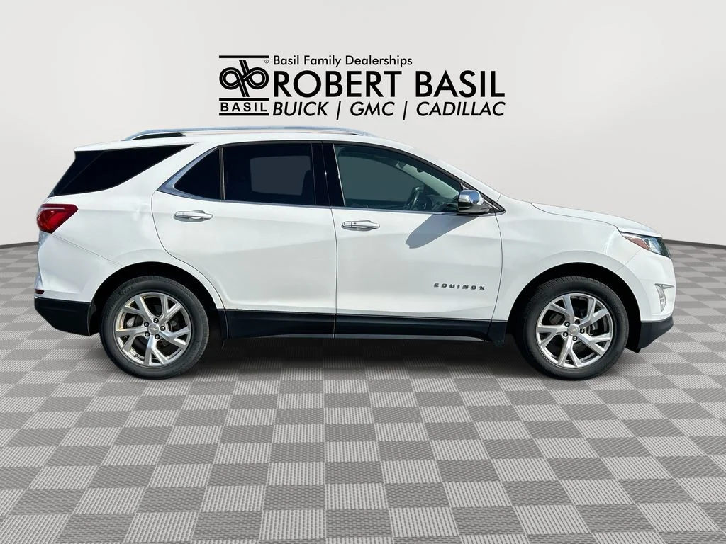 Used 2020 White Chevrolet Premier image 9