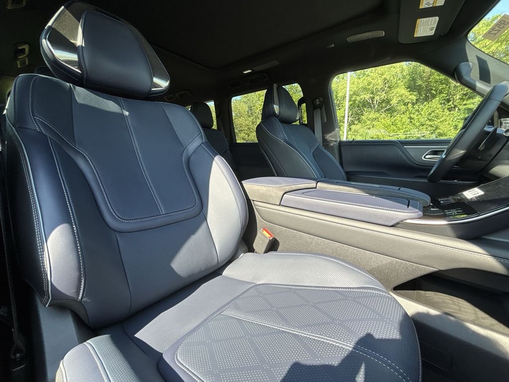 New 2027 DYNAMIC METAL INFINITI Sport 4WD image 27