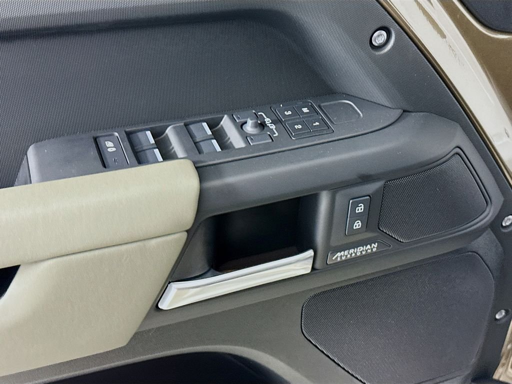 New 2026 Gondwana Stone Land Rover X-Dynamic SE image 19