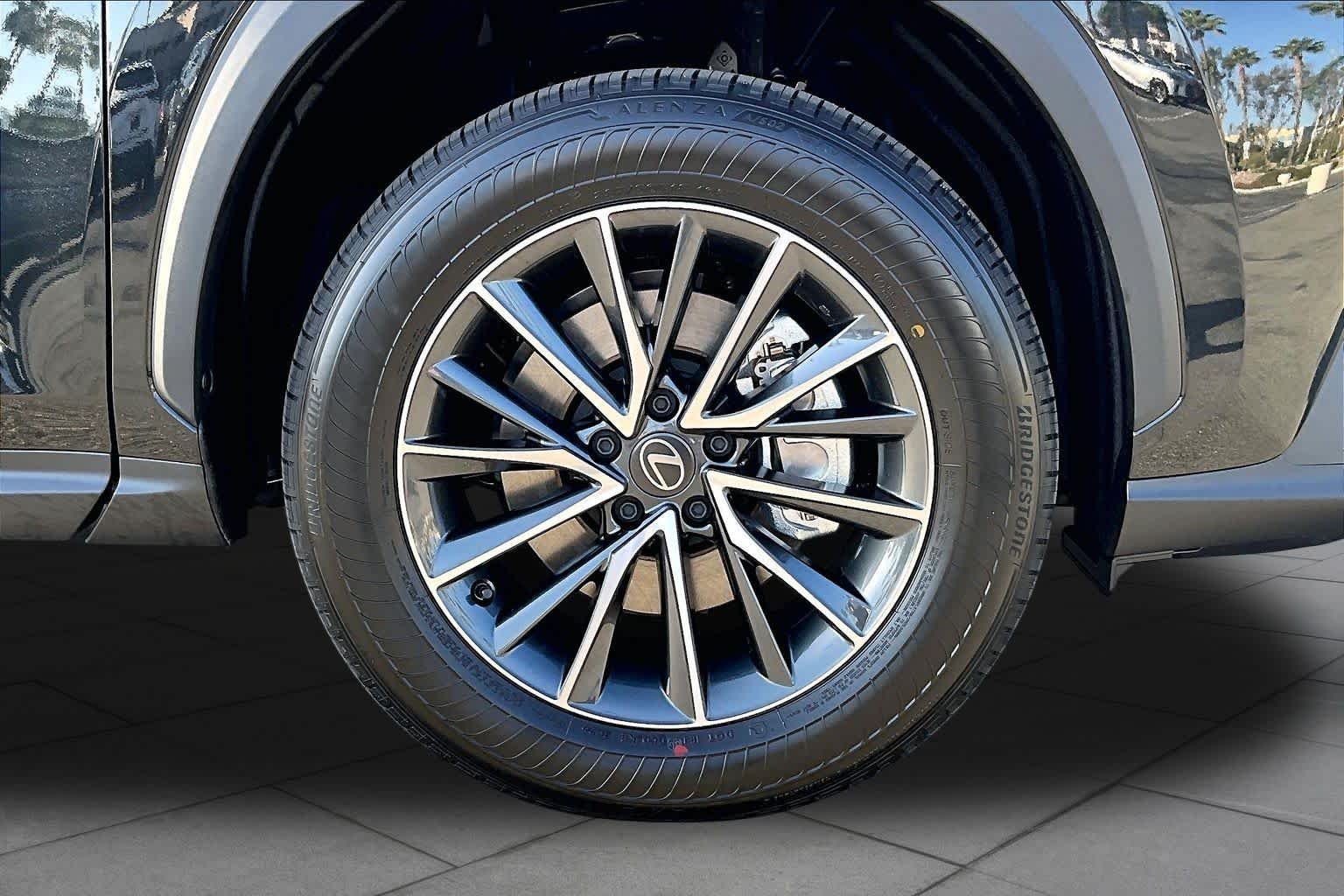 New 2026 Caviar Lexus PREMIUM PLUS AWD image 9