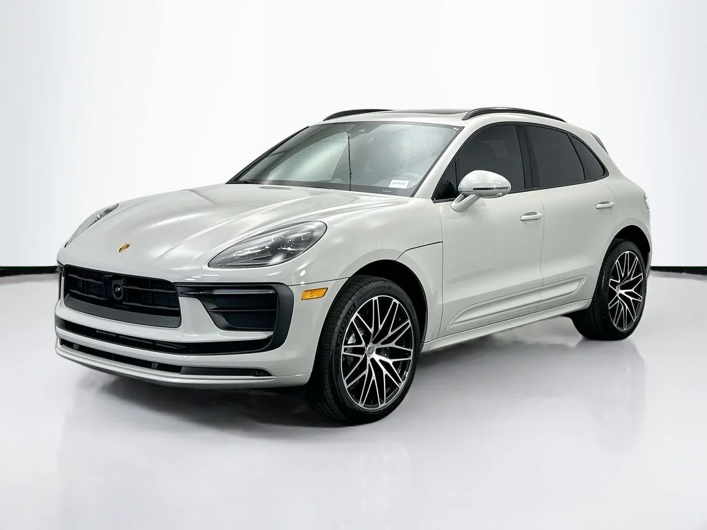 2026 Porsche Macan