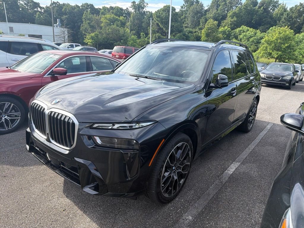Used 2025 Black BMW xDrive40i image 1