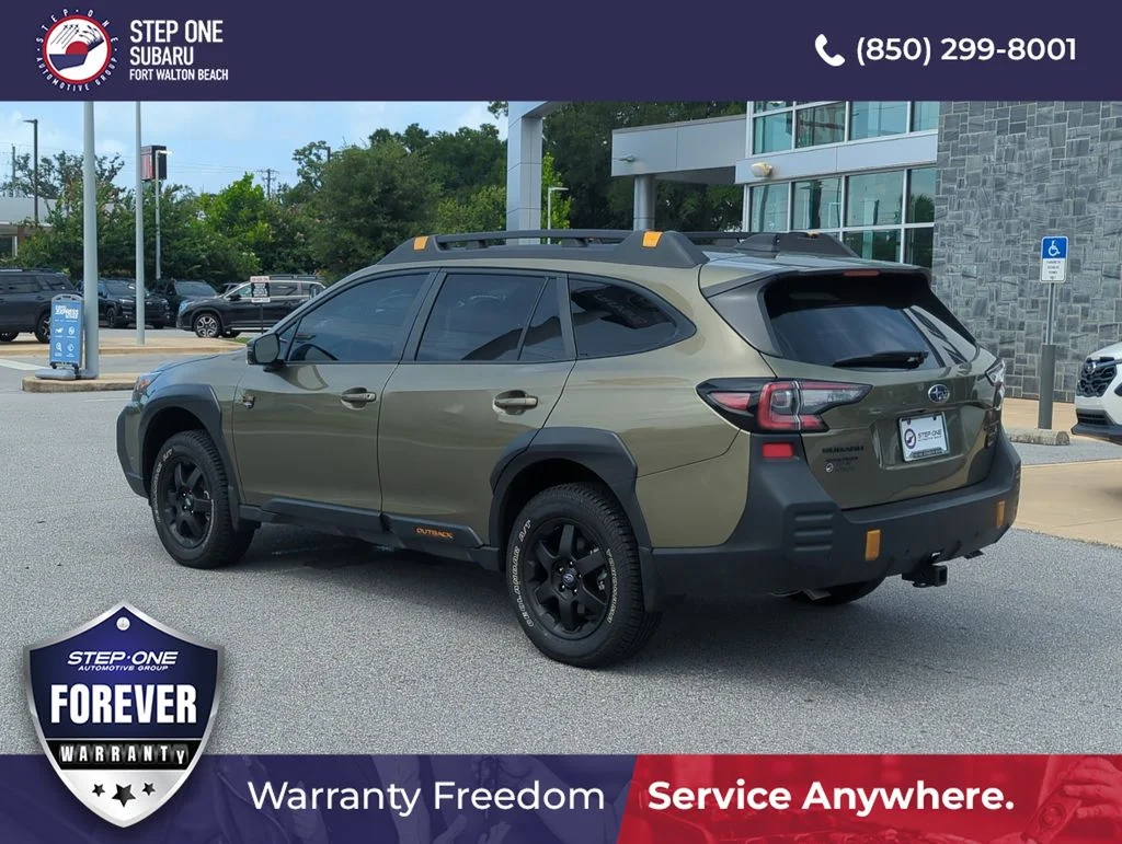 Used 2025 Green Subaru Wilderness image 5