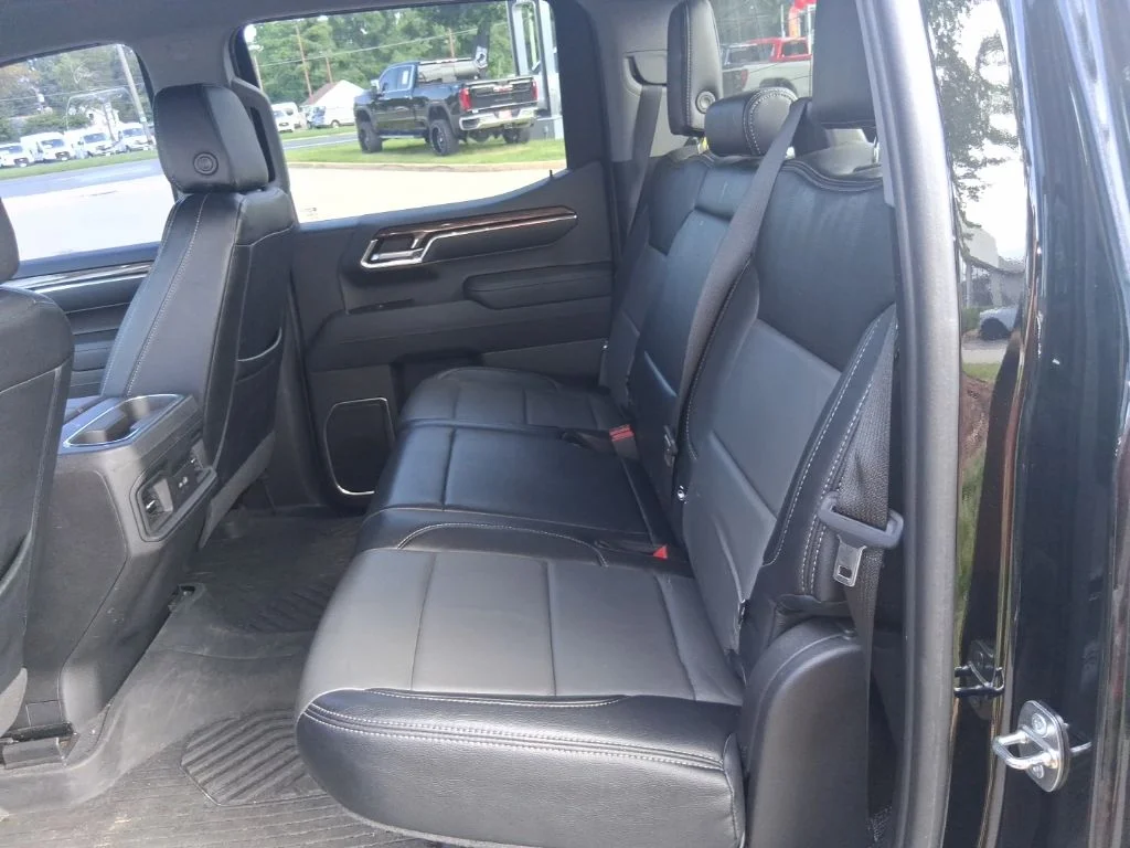 Used 2023 Black Chevrolet RST image 18