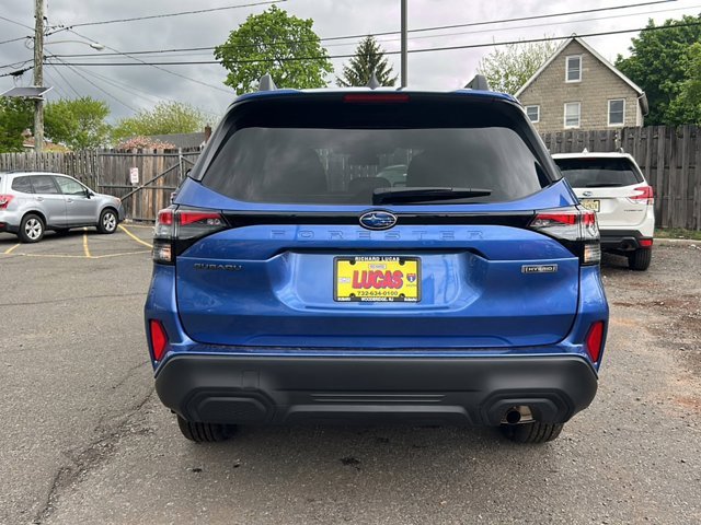 New 2026 DAYBREAK BLUE PEARL Subaru Premium Hybrid image 10