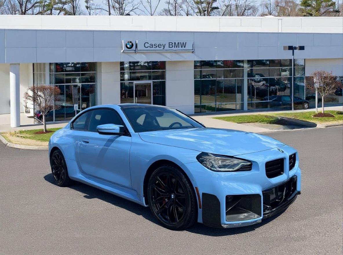 New 2026 Zandvoort Blue BMW Base image 1