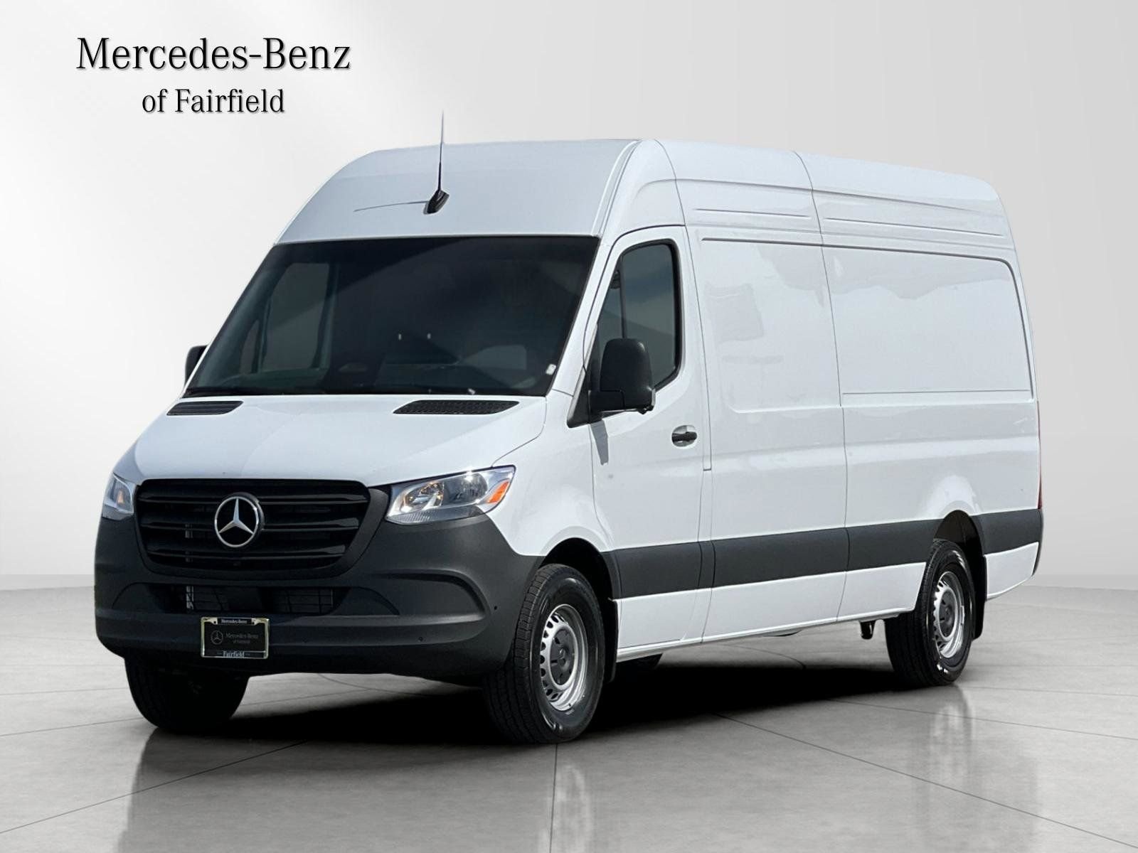 2026 Mercedes-Benz Sprinter 2500 170 WB High Roof's photo