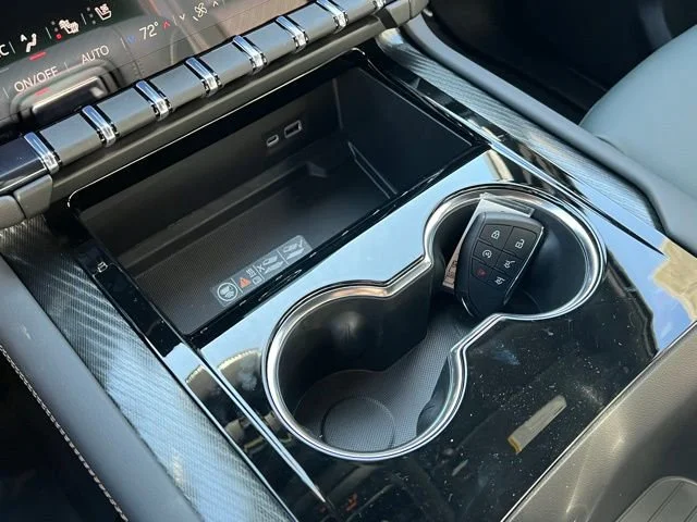 2026 GMC Yukon XL AT4 - Photo 14