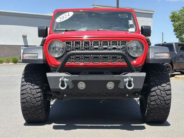 Used 2024 Red Jeep Sport S image 15
