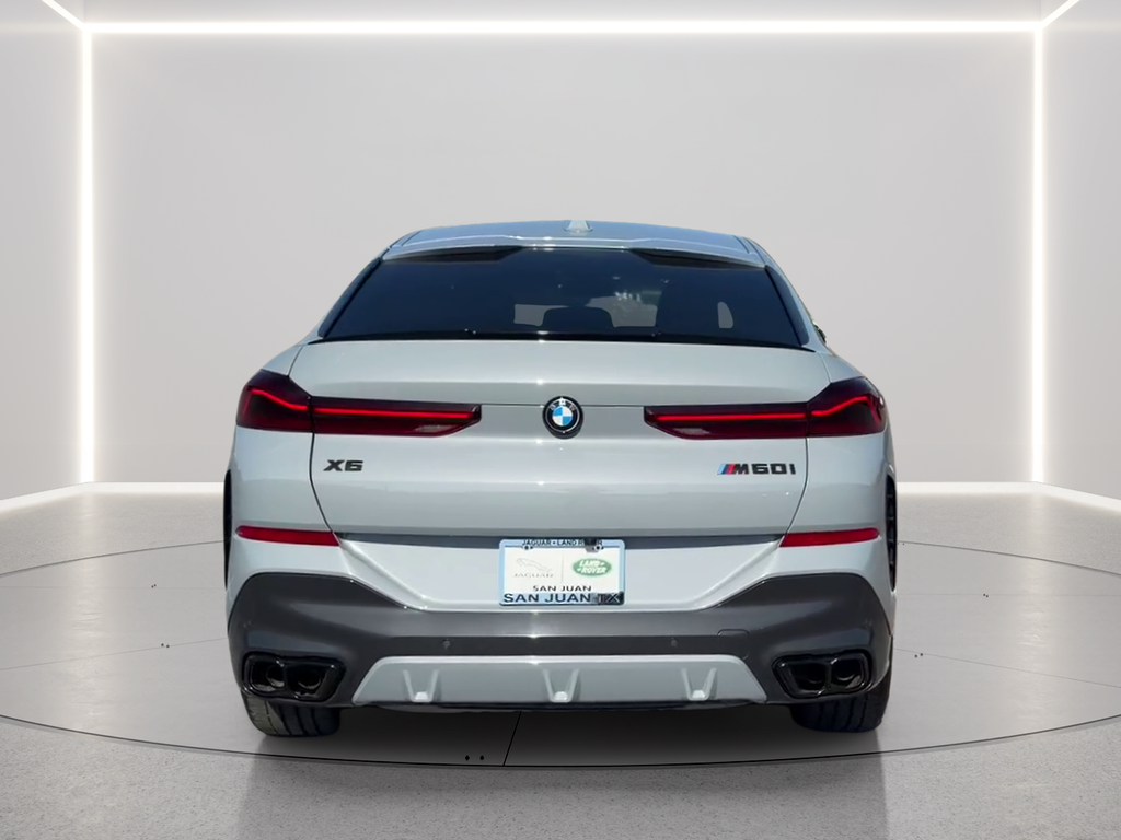 Used 2025 Gray BMW M60i image 6