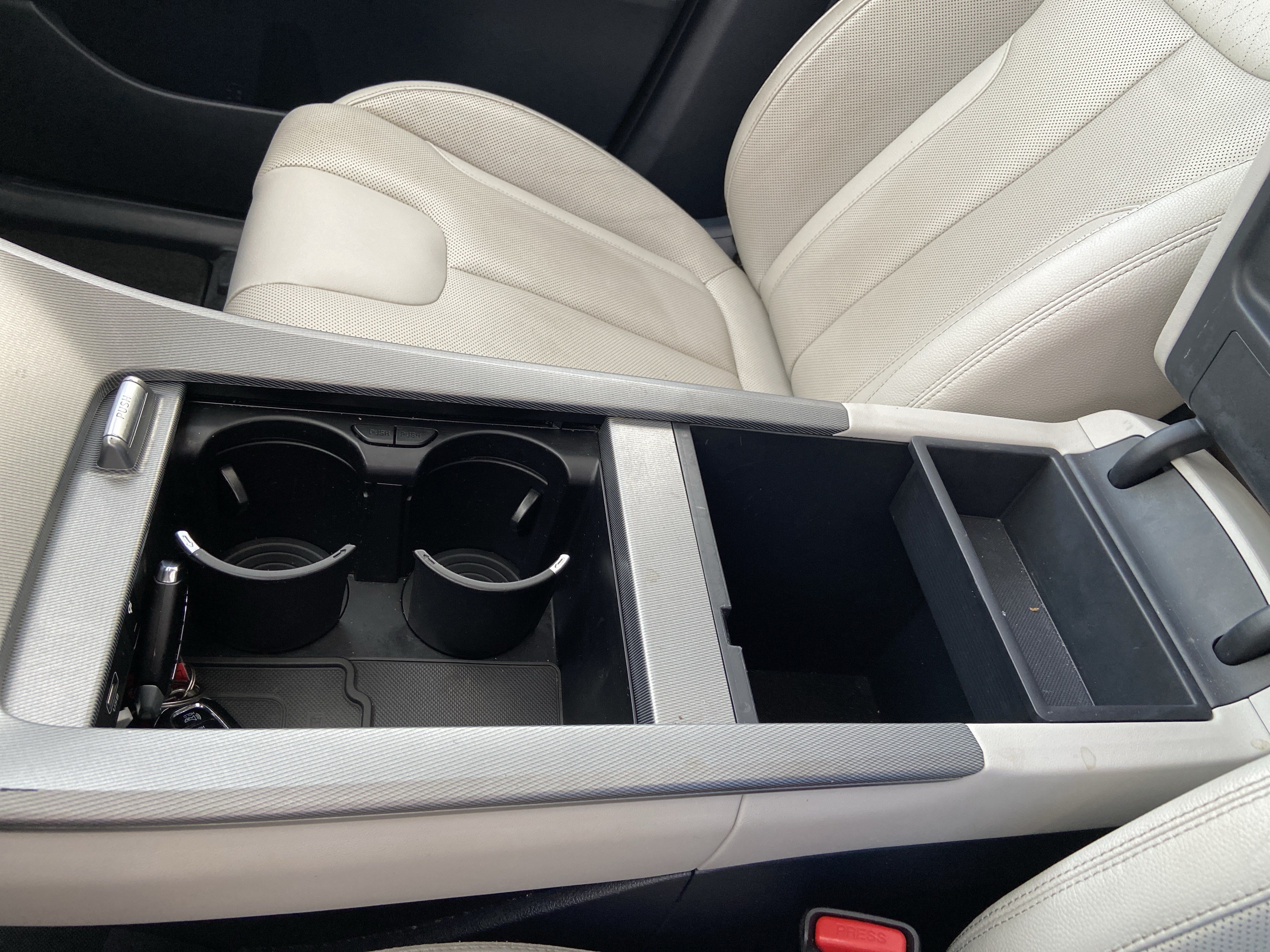 Used 2020 Hyper White Hyundai SEL image 44