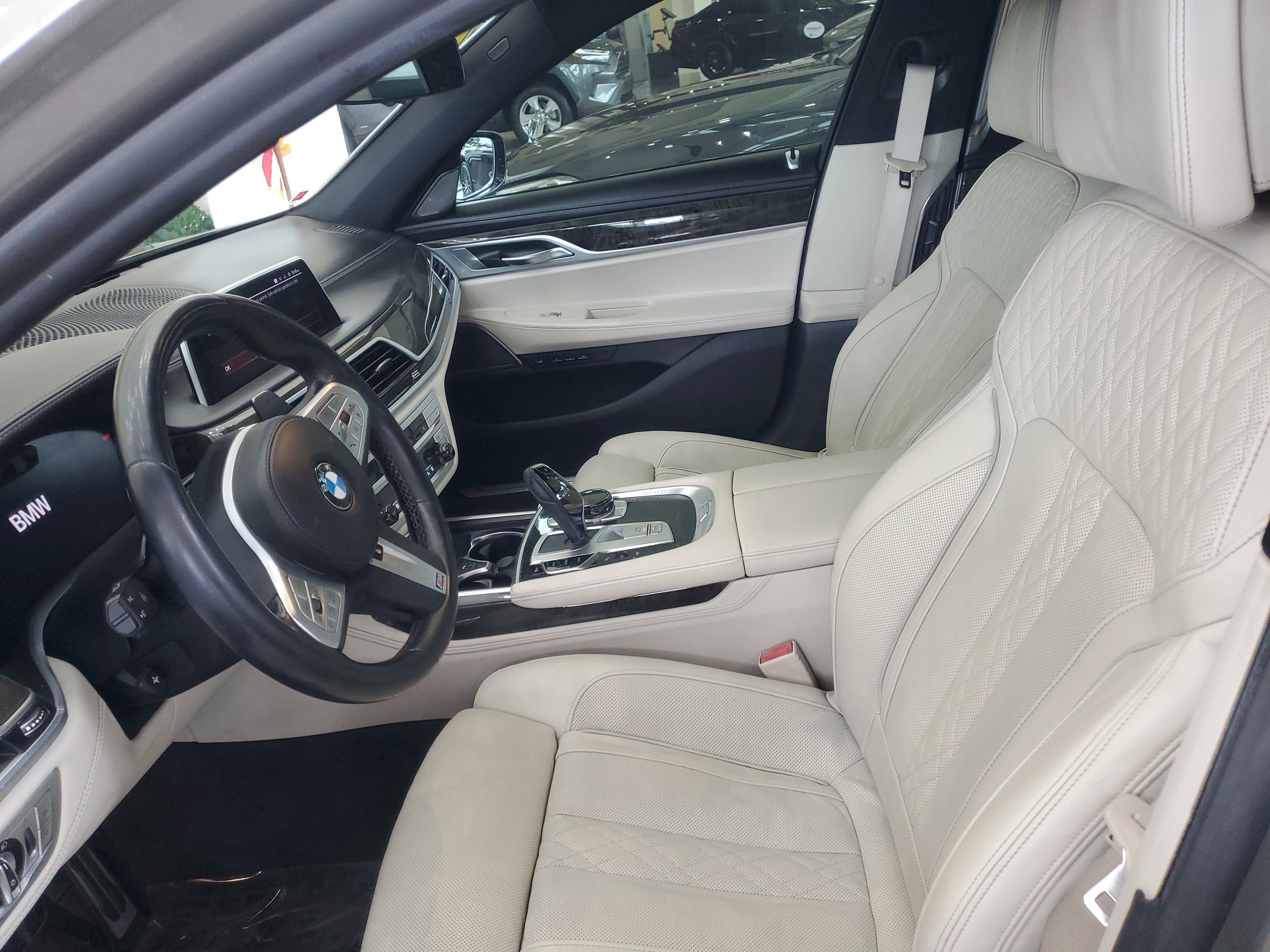 Used 2022 Donington Gray Metallic BMW 750i xDrive image 14