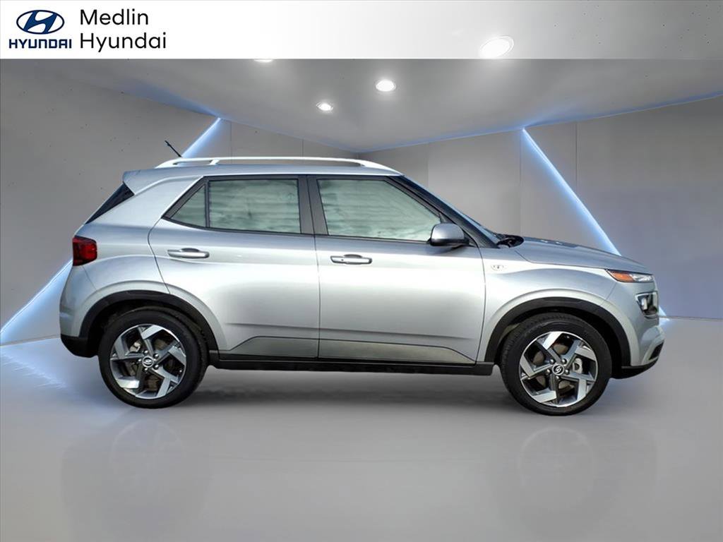 Used 2024 Hyundai Venue SEL with VIN KMHRC8A30RU327215 for sale in Wilson, NC