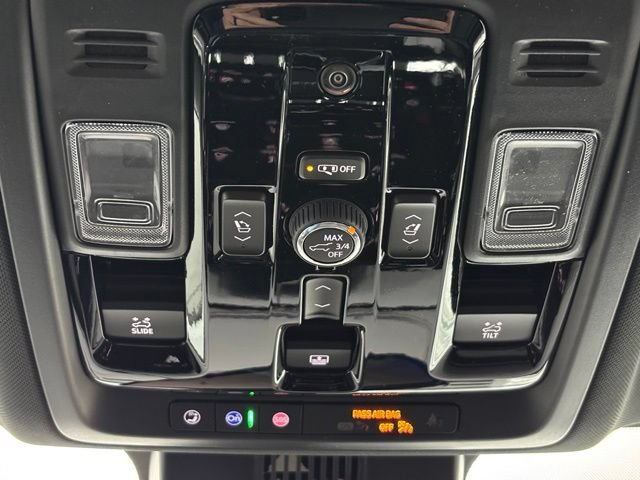 New 2026 Summit White GMC Elevation image 28