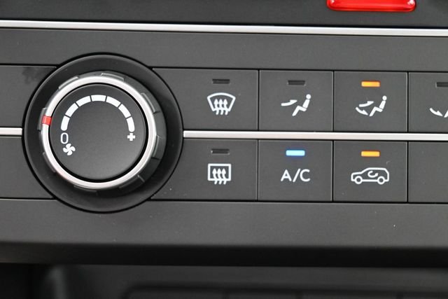 New 2026 White Hyundai SE FWD image 24