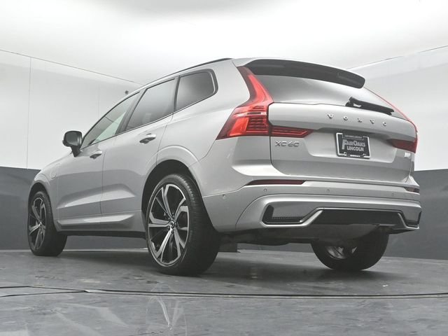 2022 VOLVO XC60 - Image 42