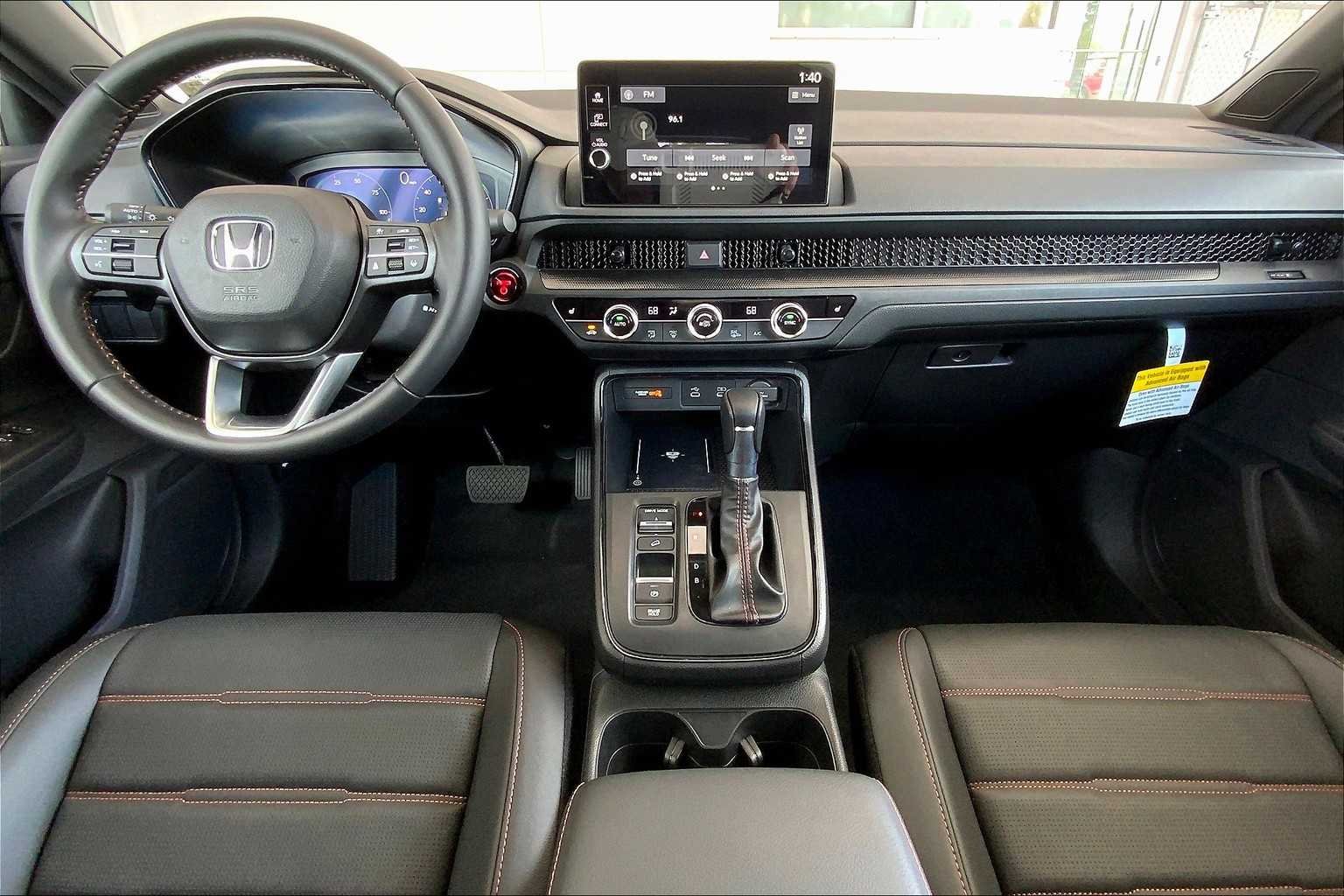 View vehicle photo 5