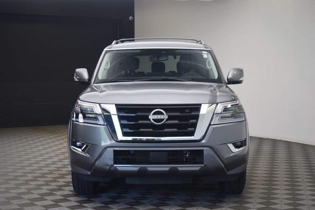 Used 2023 Gray Nissan SV image 16