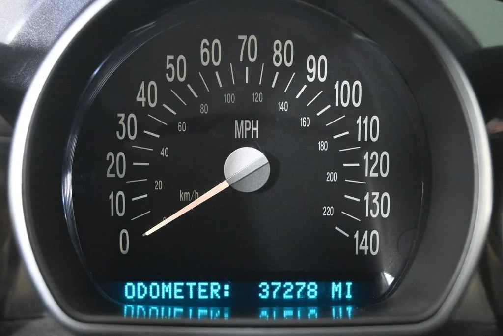 2005 Chevrolet SSR LS - Photo 23