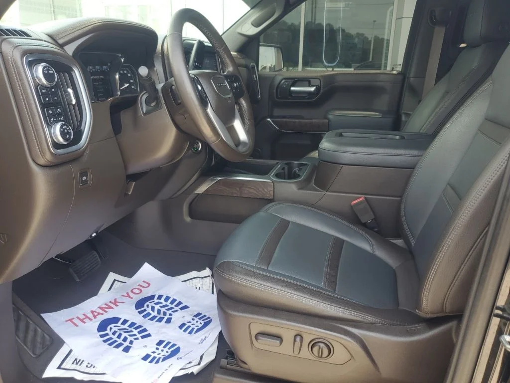 Used 2021 Black GMC Denali image 14