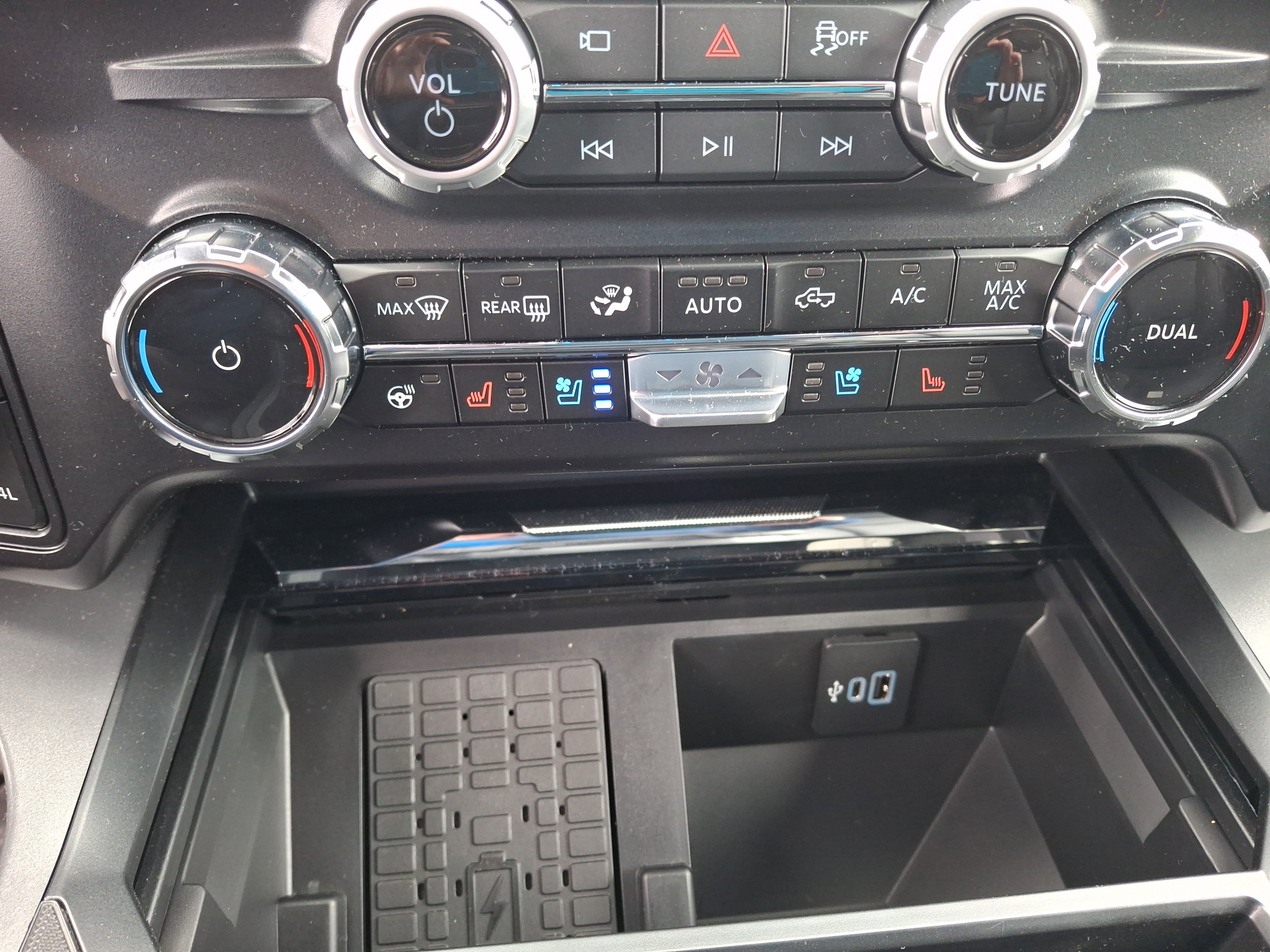 2026 Ford F-350 Super Duty Lariat - Photo 14