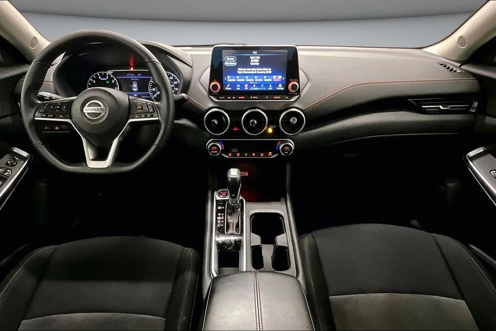 Used 2023 Red Nissan SR image 7
