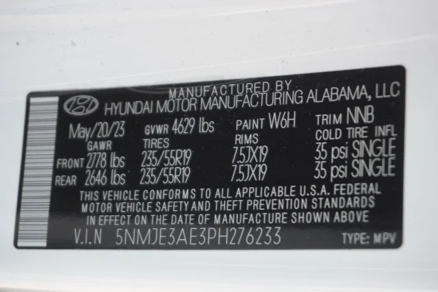 Used 2023  Hyundai Limited image 37