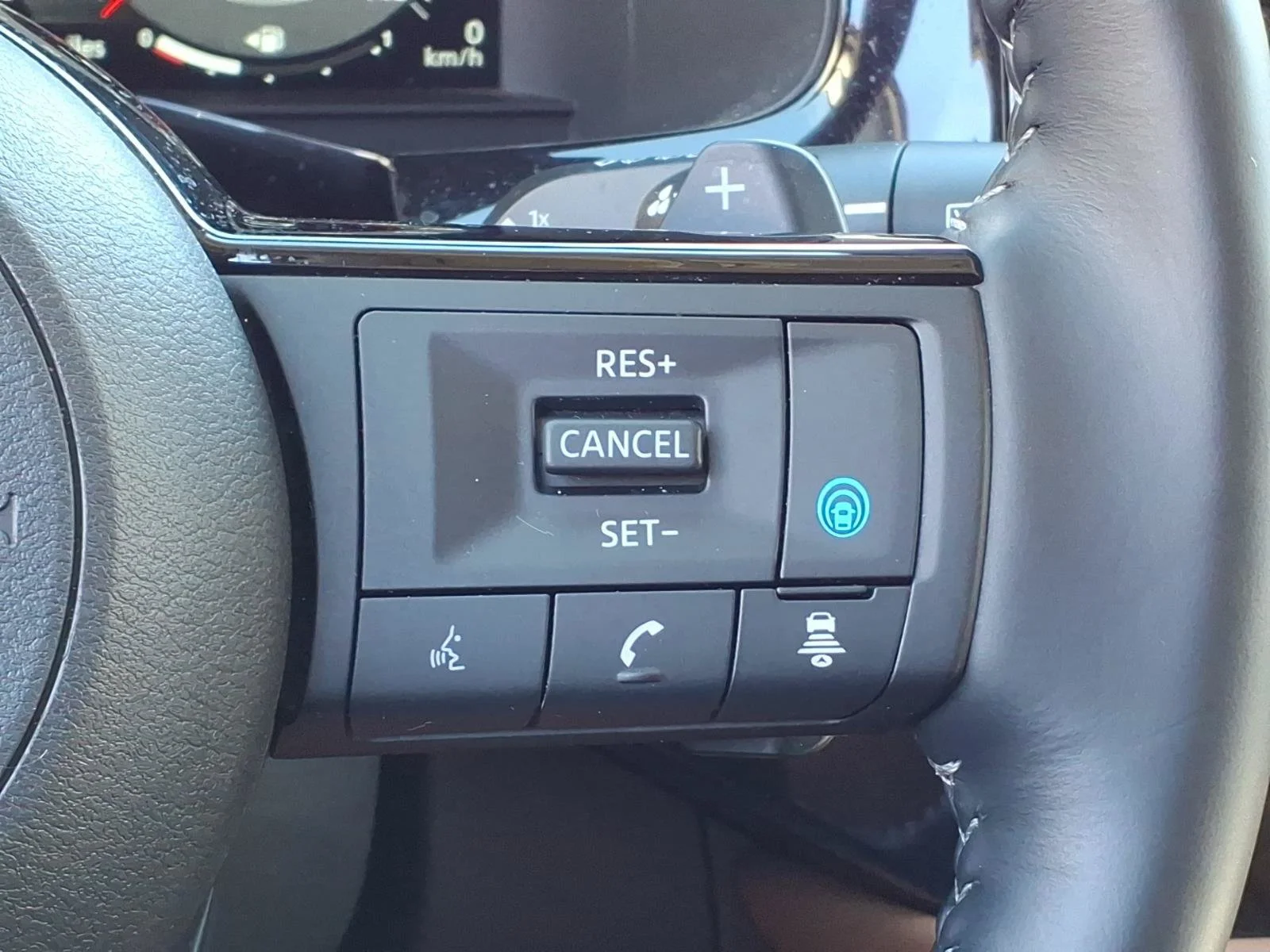 Certified Used 2025 Baja Storm Nissan Platinum image 31