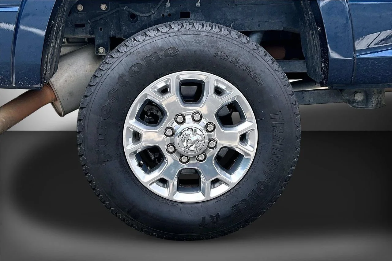 Used 2023 Blue Ram Laramie image 36