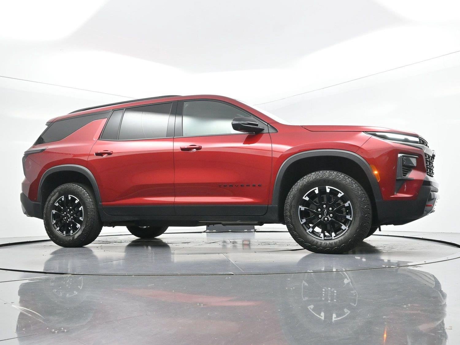 Used 2024 Radiant Red Tintcoat Chevrolet Z71 image 42