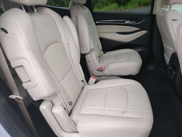 Used 2024 White Buick Essence image 33