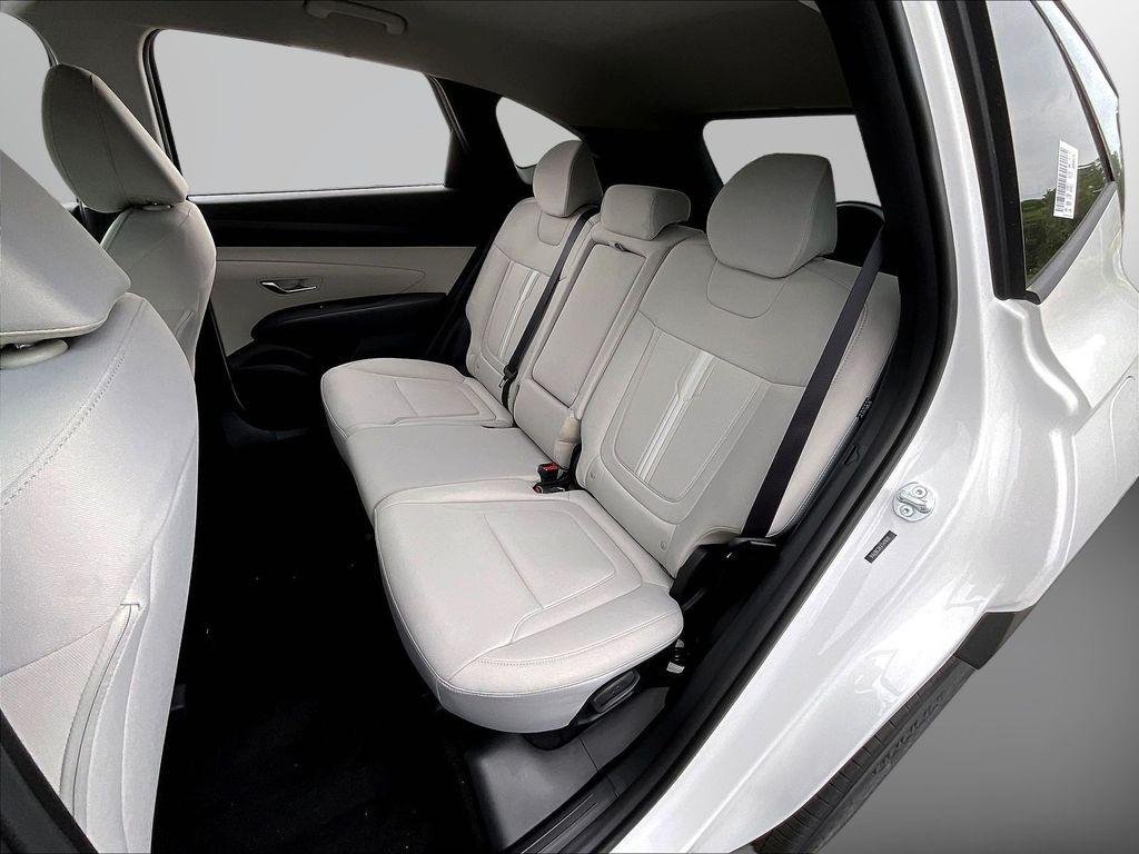 New 2026 White Hyundai SEL AWD image 27