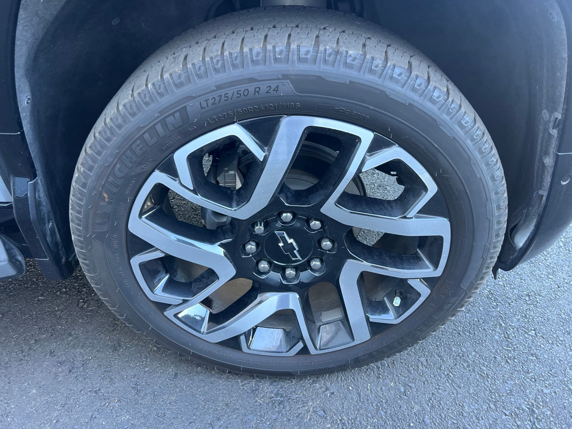 Used 2025 Gray Chevrolet RST image 12