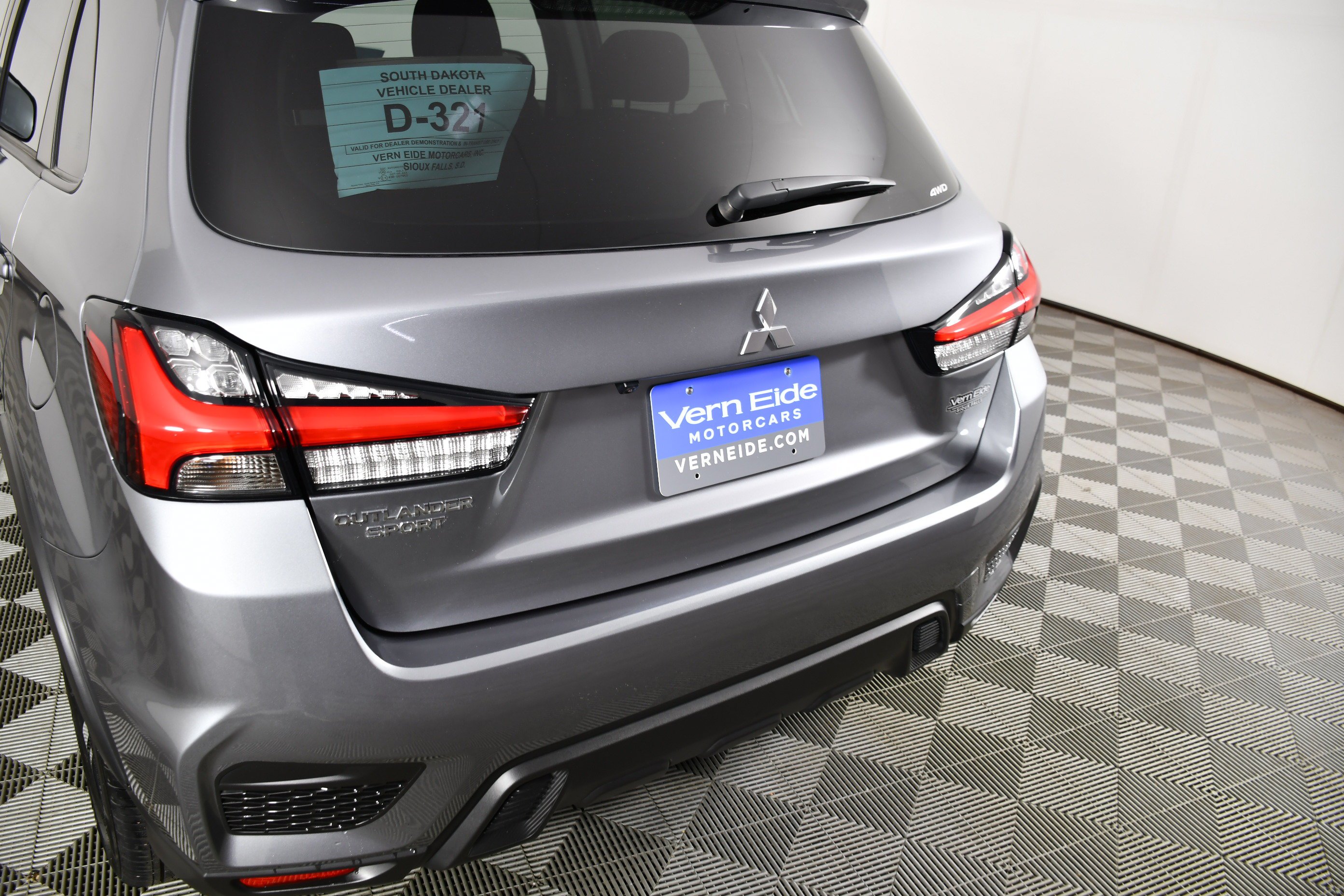 Certified Used 2026 Mercury Gray Metallic Mitsubishi ES image 15