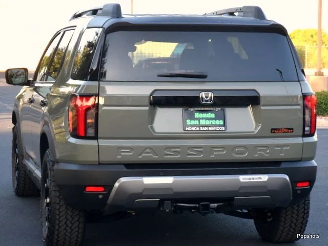 New 2026 Ash Green Metallic Honda TrailSport Elite image 4