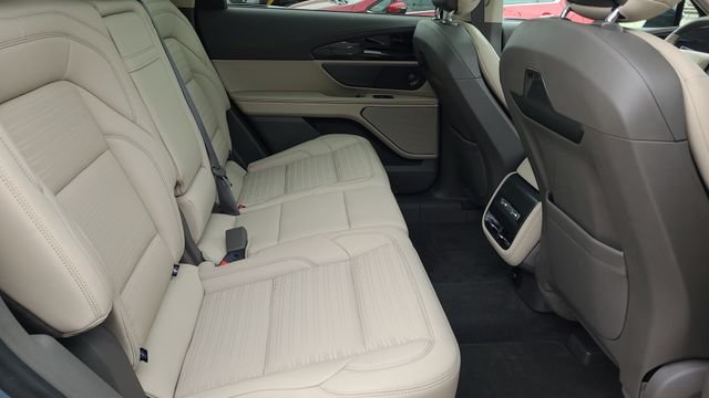 2025 Lincoln Nautilus Reserve - Photo 13