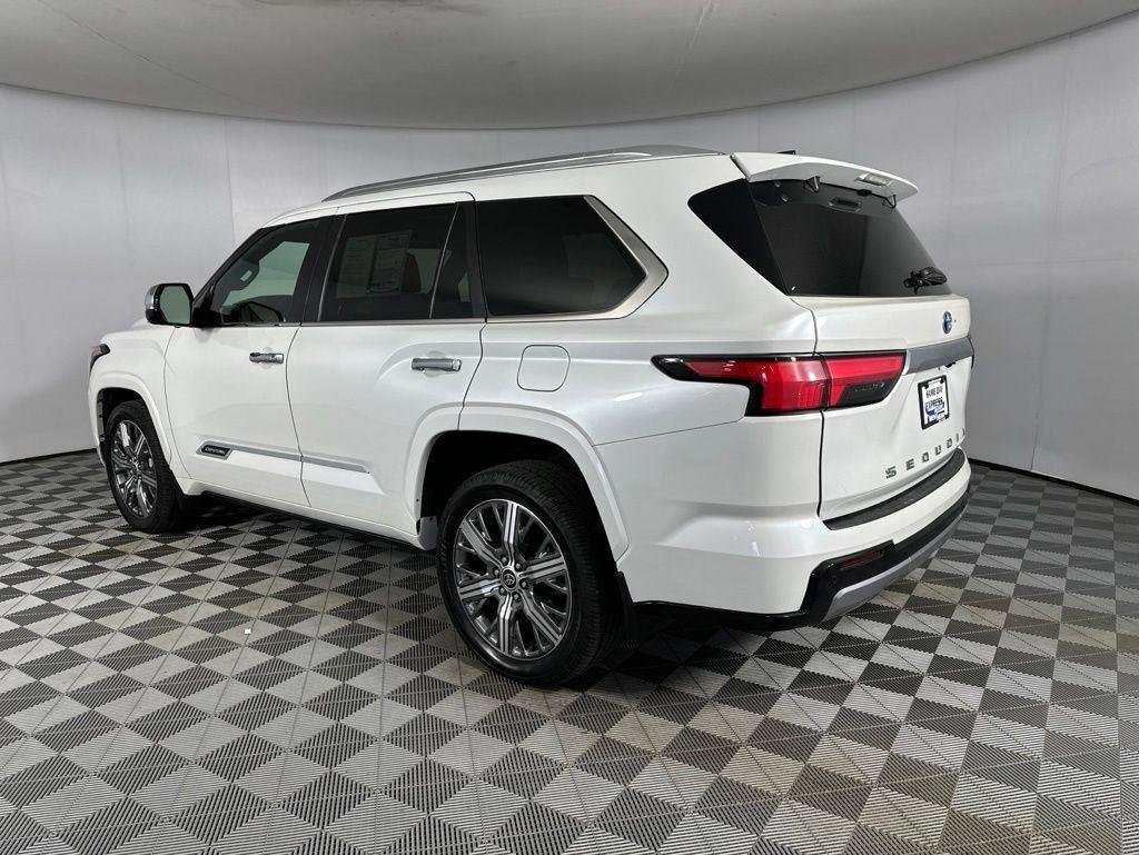 2024 Toyota Sequoia Capstone - Photo 10