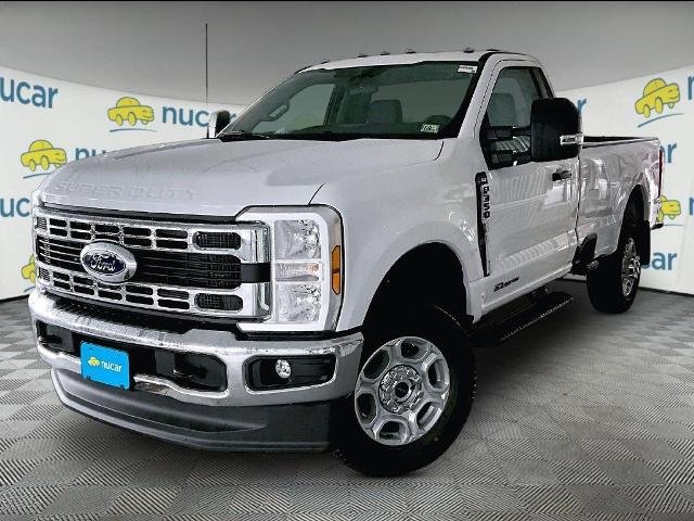 New 2026 Oxford White Ford XLT image 21
