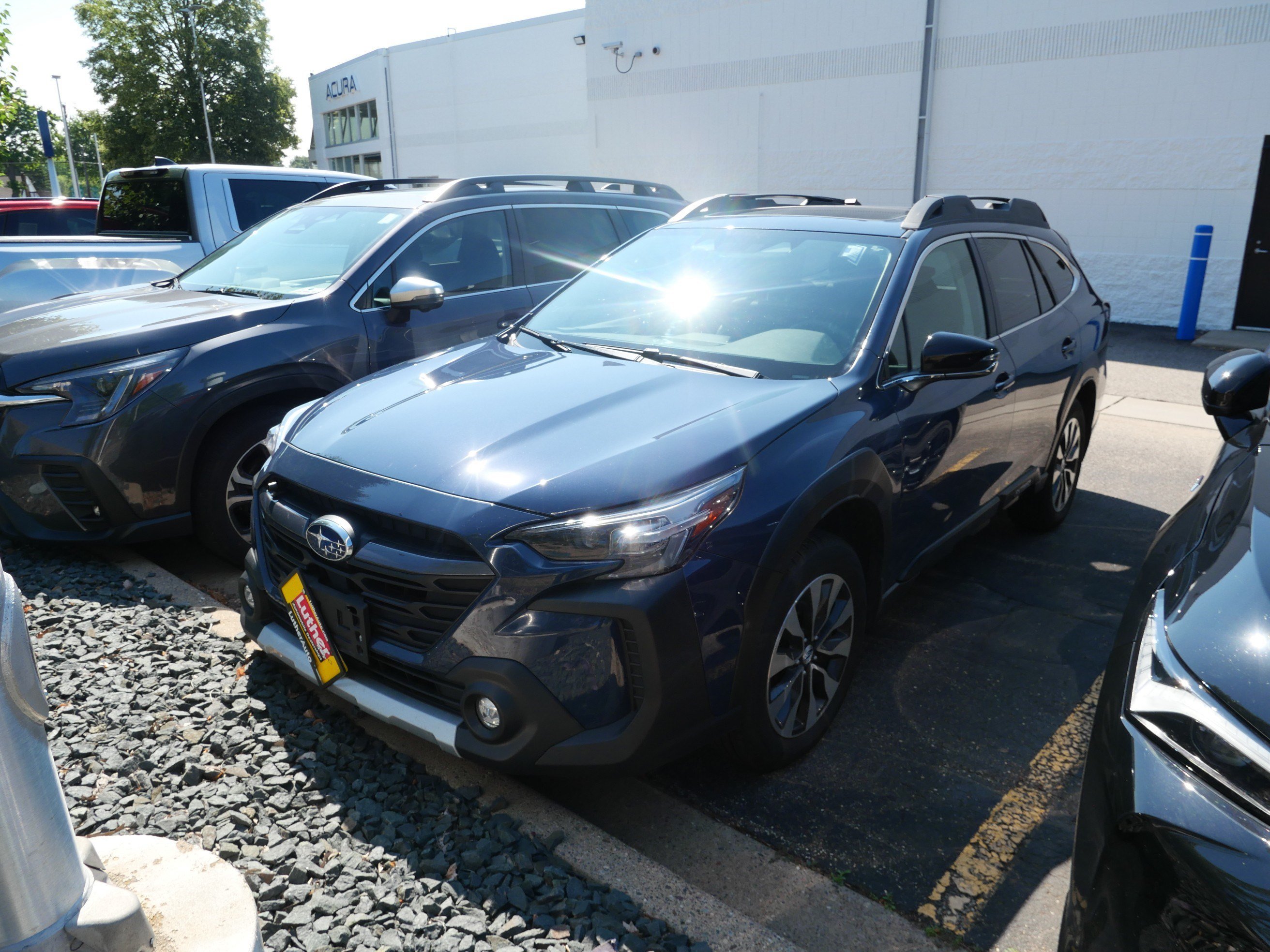 Used 2025 Cosmic Blue Pearl Subaru Limited image 2